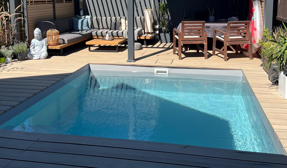 Ochlazovací bazének k sauně